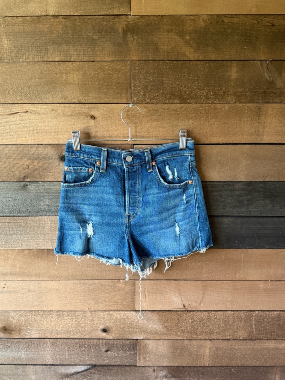Levi’s Ribcage Denim Shorts High Rise Distressed Cut Off 26 Y2K - Picture 3 of 11